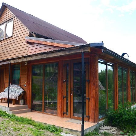 Hotel Gostynnyi Dvir U Marichky Laseschtschyna Exterior foto